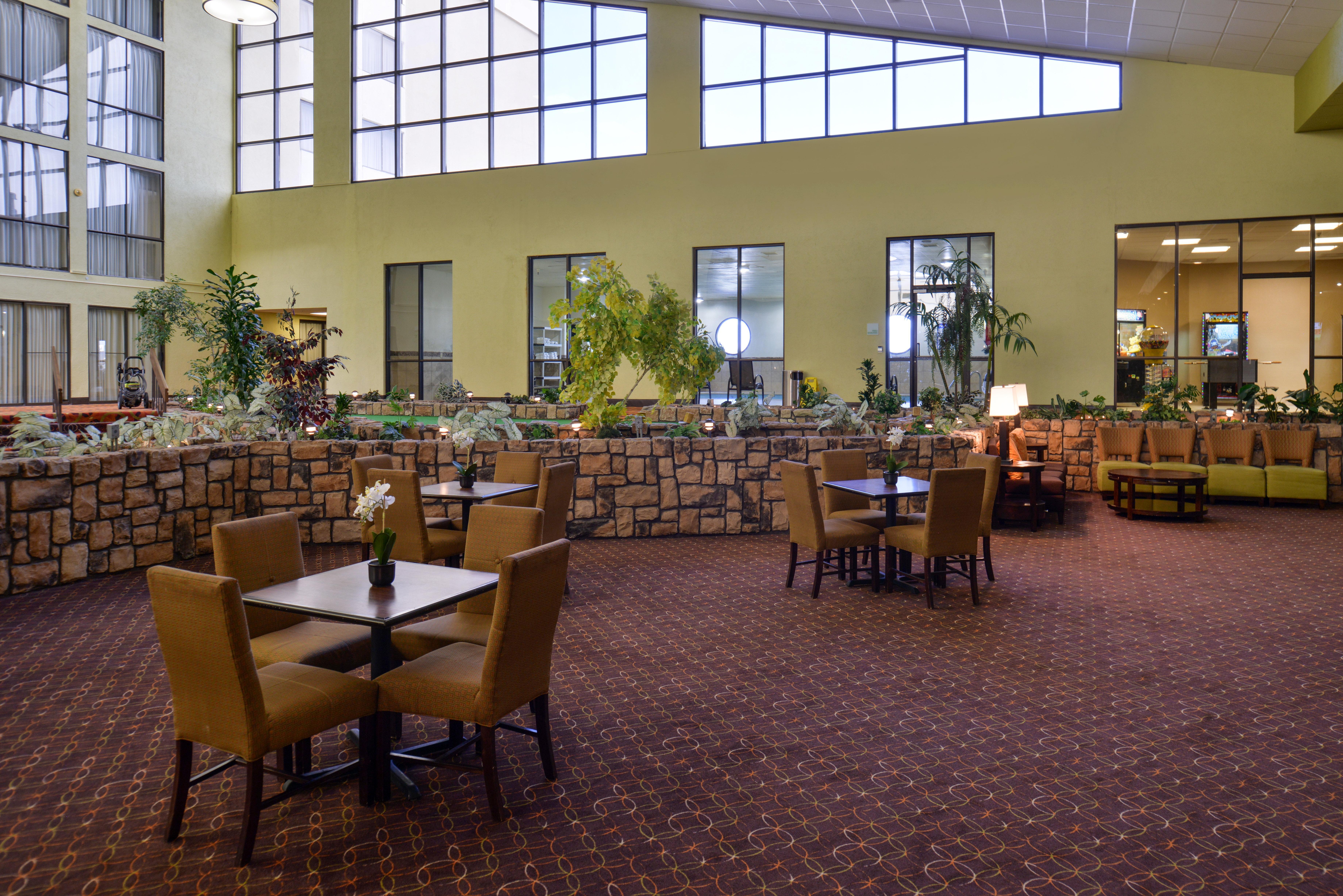 Ramada Plaza By Wyndham Sheridan Hotel & Convention Center Ngoại thất bức ảnh